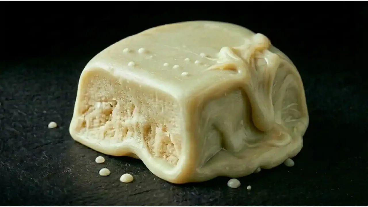 Slack Wax DAO (Deasphalting Oil) – industrial-waxes product